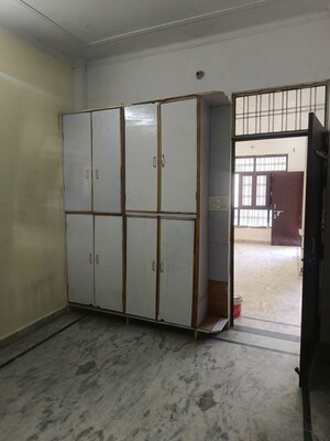 Room in 2 BHK Independent House at Kamta – for Rent