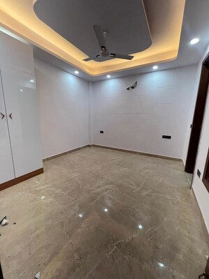 Room in 3 BHK Builder Floor at Shanti Kunj – for Sale