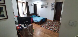 Bedroom in 6+ BHK Independent House at DLF Atria, Dlf Phase ii – for Sale