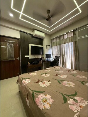 Bedroom in 3 BHK Apartment at Amrapali Golf Homes, Sector 4 Greater Noida – for Rent