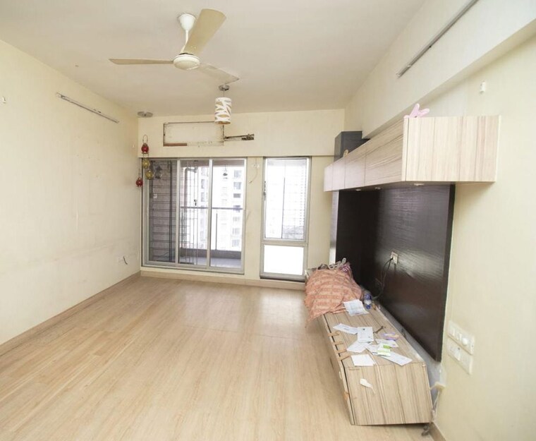 Living Room, kanakia-spaces-niharika 2.5 Bedroom 1100 Sq.Ft. Apartment In Manpada Thane 10314938