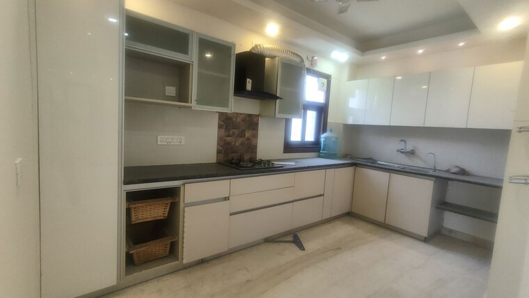 Kitchen, south city 1 3 Bedroom 2478 Sq.Ft. Builder Floor In South City 1 Gurgaon 10314961