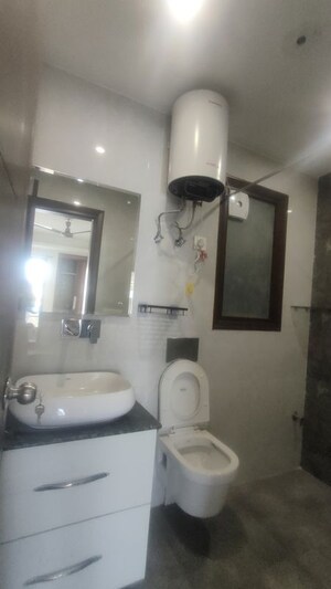 Bathroom in 3 BHK Builder Floor at South City 1 – for Rent