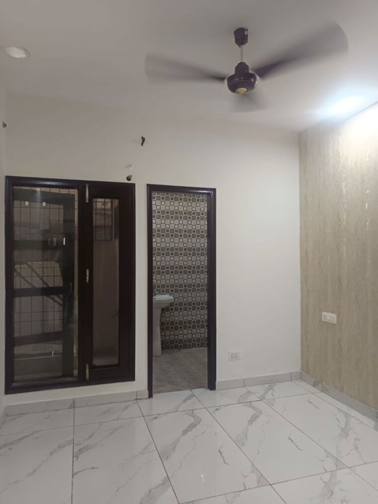Room, panchkula urban estate 2 Bedroom 200 Sq.Yd. Independent House In Panchkula Urban Estate Panchkula 10314979