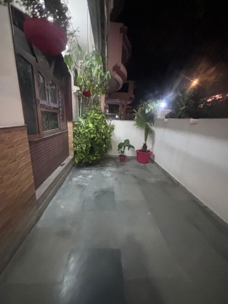 Balcony, indira nagar 2 Bedroom 1250 Sq.Ft. Independent House In Indira Nagar Lucknow 10314977