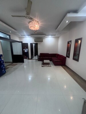 Living Room in 2 BHK Independent House at Indira Nagar – for Rent