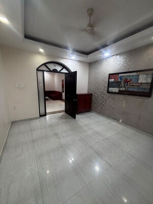 Room in 2 BHK Independent House at Indira Nagar – for Rent