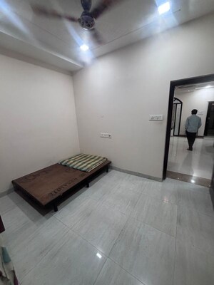 Room in 2 BHK Independent House at Indira Nagar – for Rent