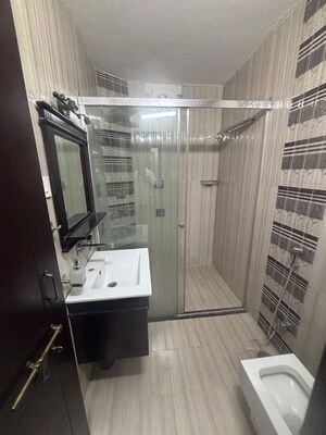 Bathroom in 2 BHK Independent House at Indira Nagar – for Rent
