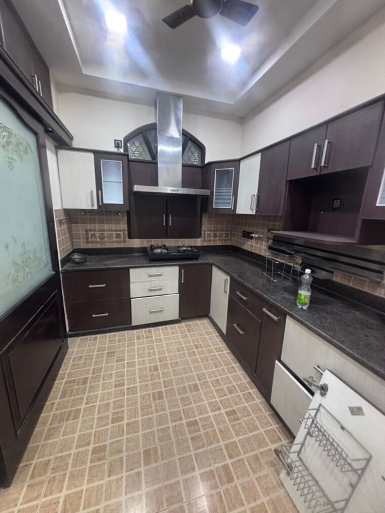 Kitchen, indira nagar 2 Bedroom 1250 Sq.Ft. Independent House In Indira Nagar Lucknow 10314977