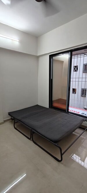 Room in 1 BHK Apartment at Vaibhav Wisteria Residency, Santacruz East – for Rent