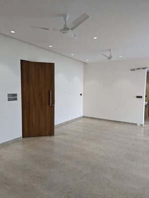 Room in 3 BHK Apartment at Sunshine Infinity, Wadala – for Rent