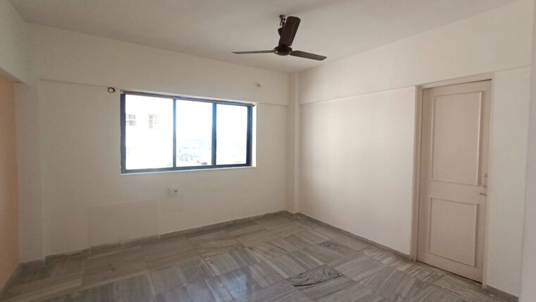 Room, happy-valley 2 Bedroom 650 Sq.Ft. Apartment In Manpada Thane 10315024