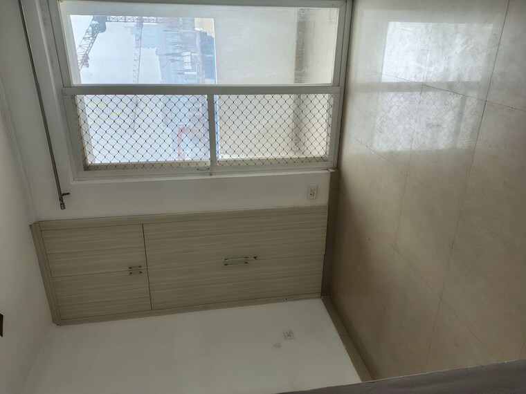 Room, amrapali-riverview 3 Bedroom 1145 Sq.Ft. Apartment In Amrapali Leisure Valley Greater Noida 10315015