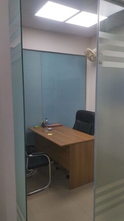 Office Space For Rent in Sector 63