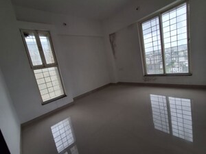 Room in 3 BHK Apartment at Mantra Parkview, Dhayari – for Sale