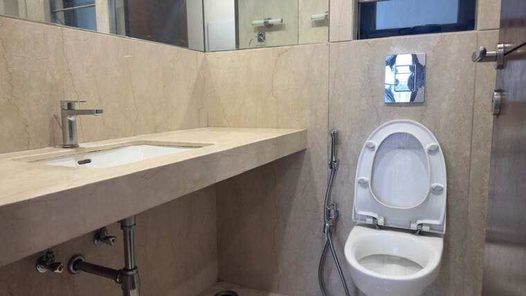 Bathroom, godrej-platinum-mumbai 3 Bedroom 1300 Sq.Ft. Apartment In Vikhroli East Mumbai 10315068