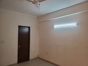 Room in 3 BHK Apartment at Supertech Ecovillage II, Sector 16b Greater Noida – for Sale