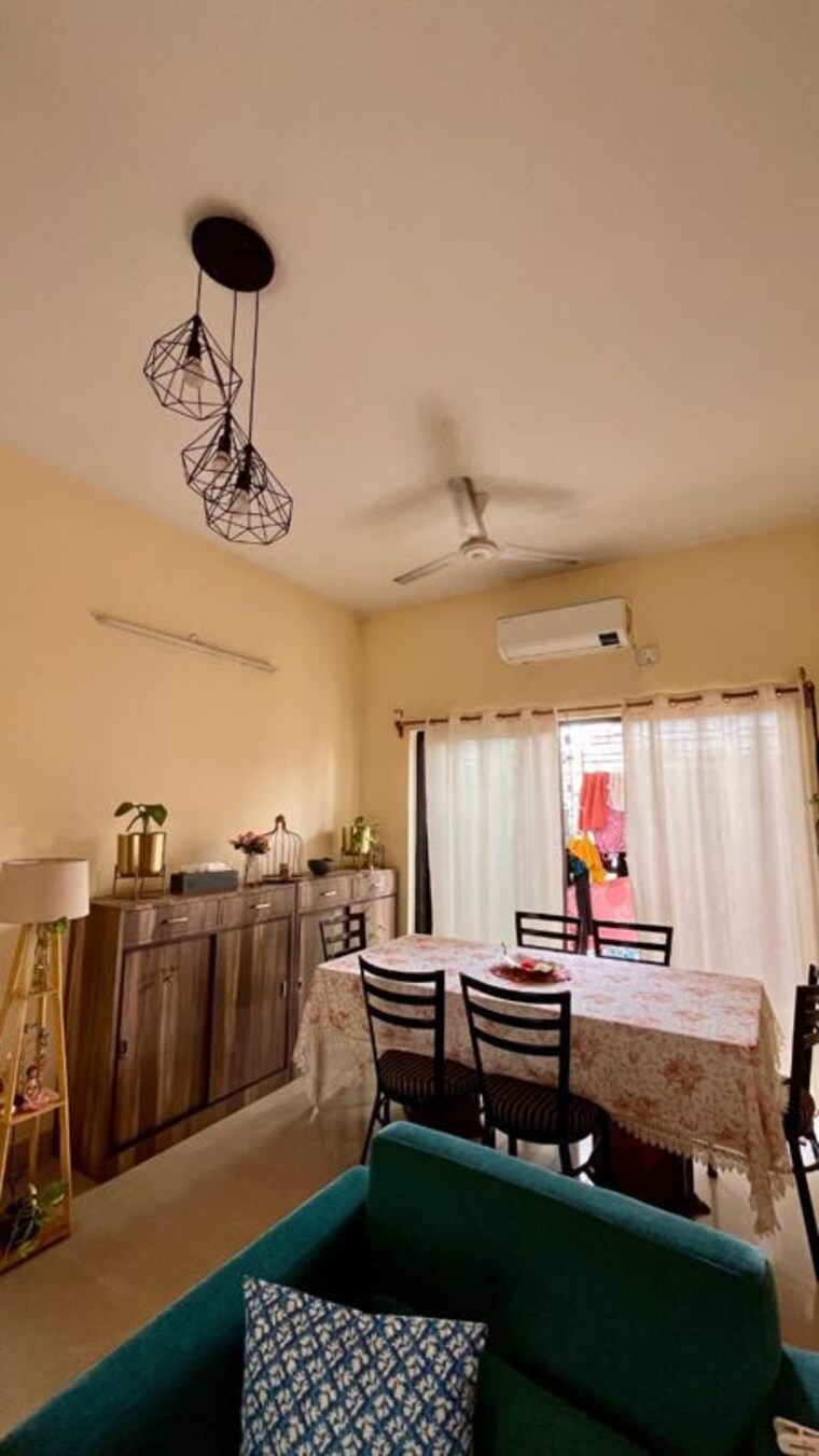 Living Room, tangra 3 Bedroom 1540 Sq.Ft. Apartment In Tangra Kolkata 10312818