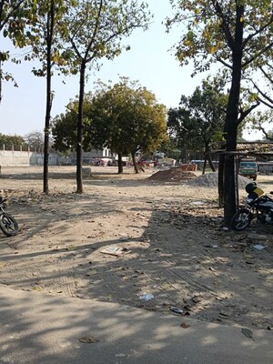  Land For Sale in Gomti Nagar