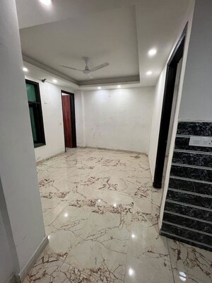 1 BHK Builder Floor For Rent in Saket