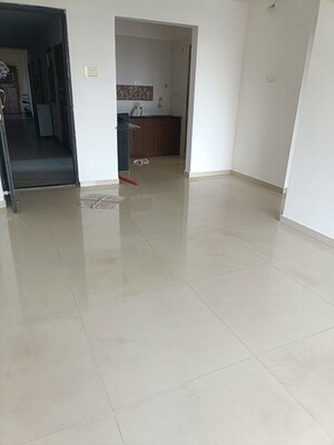 Room in 2 BHK Apartment at Today Elite, Ulwe – for Rent