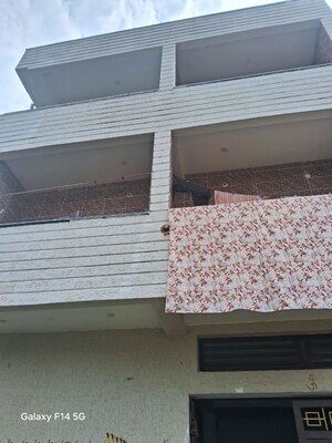 Bedroom in 6+ BHK Independent House at Kanke – for Sale