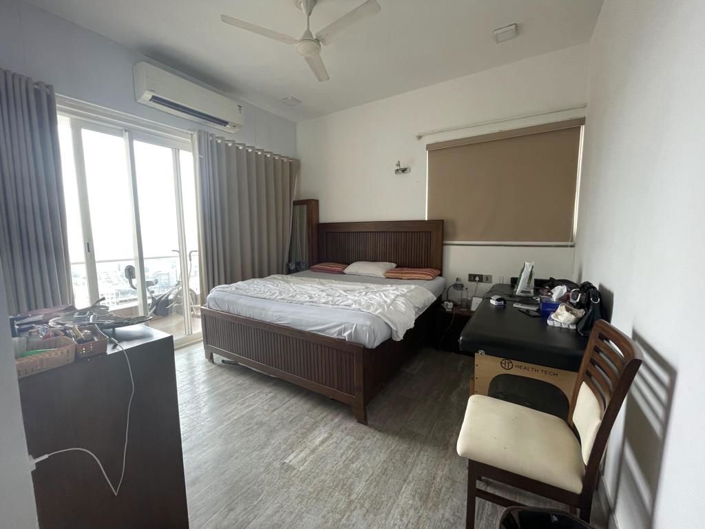 2 BHK + Extra Room 1105 Sq.Ft. Apartment in Omkar Alta Monte