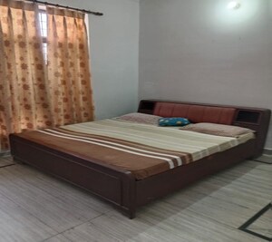 Bedroom in 5 BHK Builder Floor at Gomti Nagar – for Rent