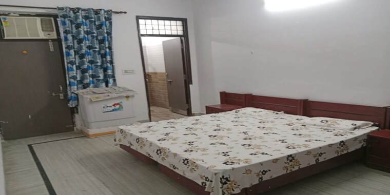 Bedroom, gomti nagar 5 Bedroom 1250 Sq.Ft. Builder Floor In Gomti Nagar Lucknow 10315182