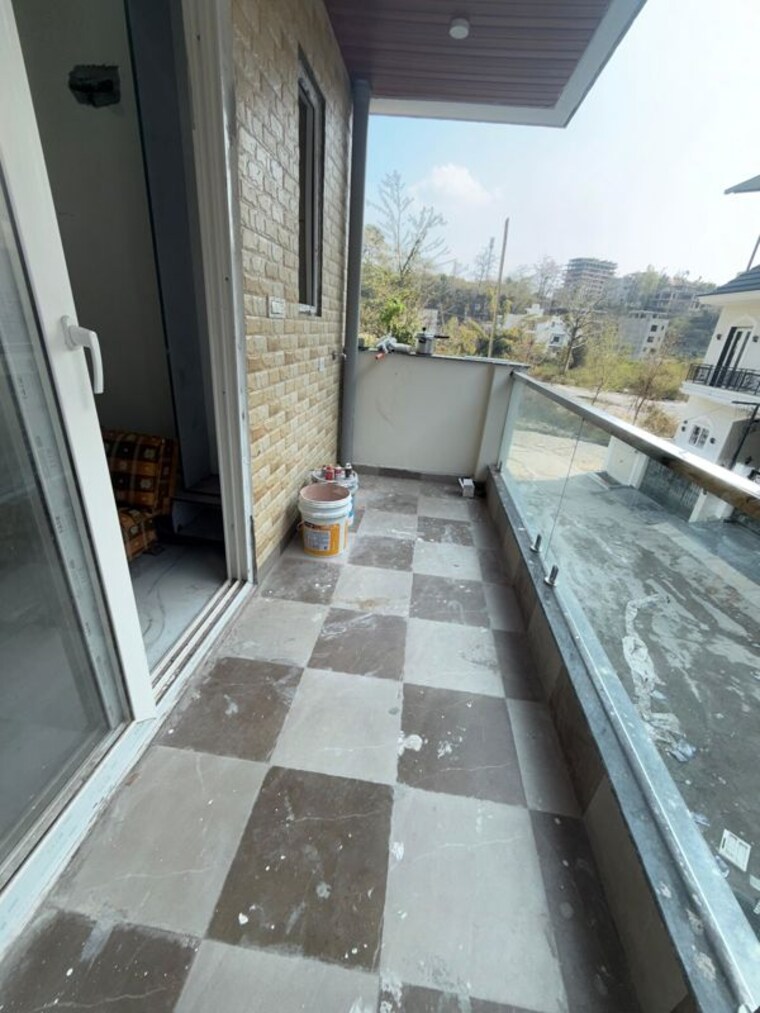 Balcony, canal road 2 Bedroom 1250 Sq.Ft. Builder Floor In Canal Road Dehradun 10315200