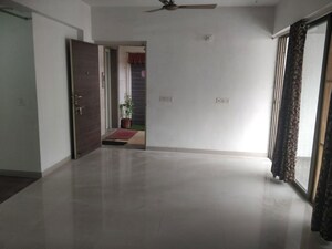 Room in 4 BHK Apartment at Randesan – for Rent