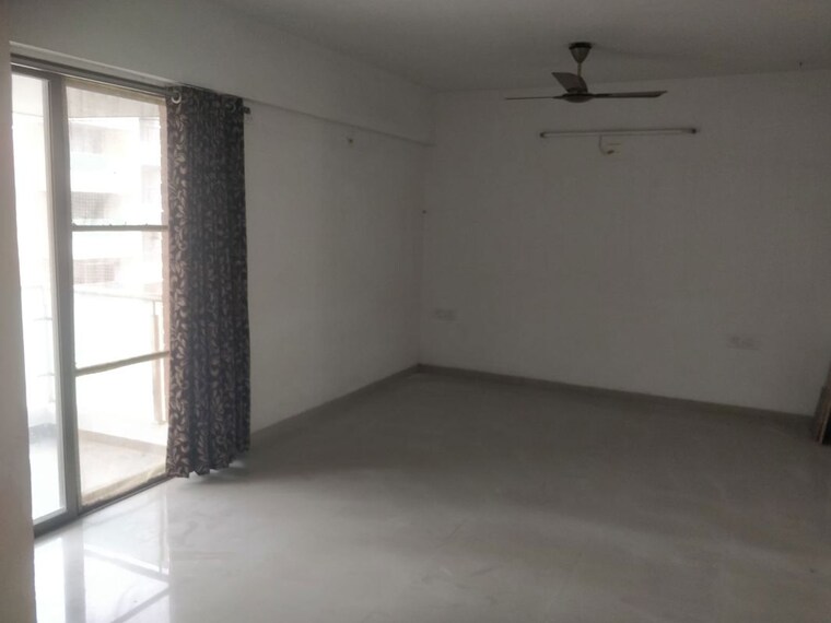 Room, randesan 4 Bedroom 2700 Sq.Yd. Apartment In Randesan Gandhinagar 10315203