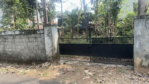   Plot at Kuttanellur – for Sale