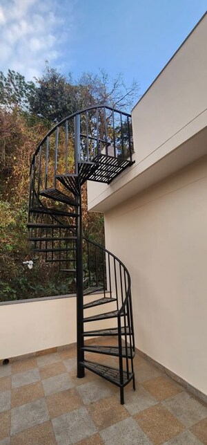 Balcony in 5 BHK Independent House at Canal Road – for Sale