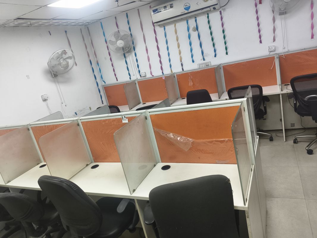 Office Space For Rent in Sector 16