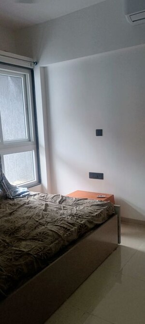 Bedroom in 1.5 BHK Apartment at Pristine Allure, Kharadi – for Rent