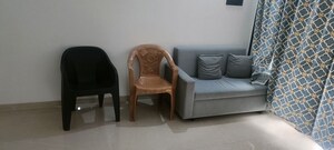 Furnished Amenities in 1.5 BHK Apartment at Pristine Allure, Kharadi – for Rent