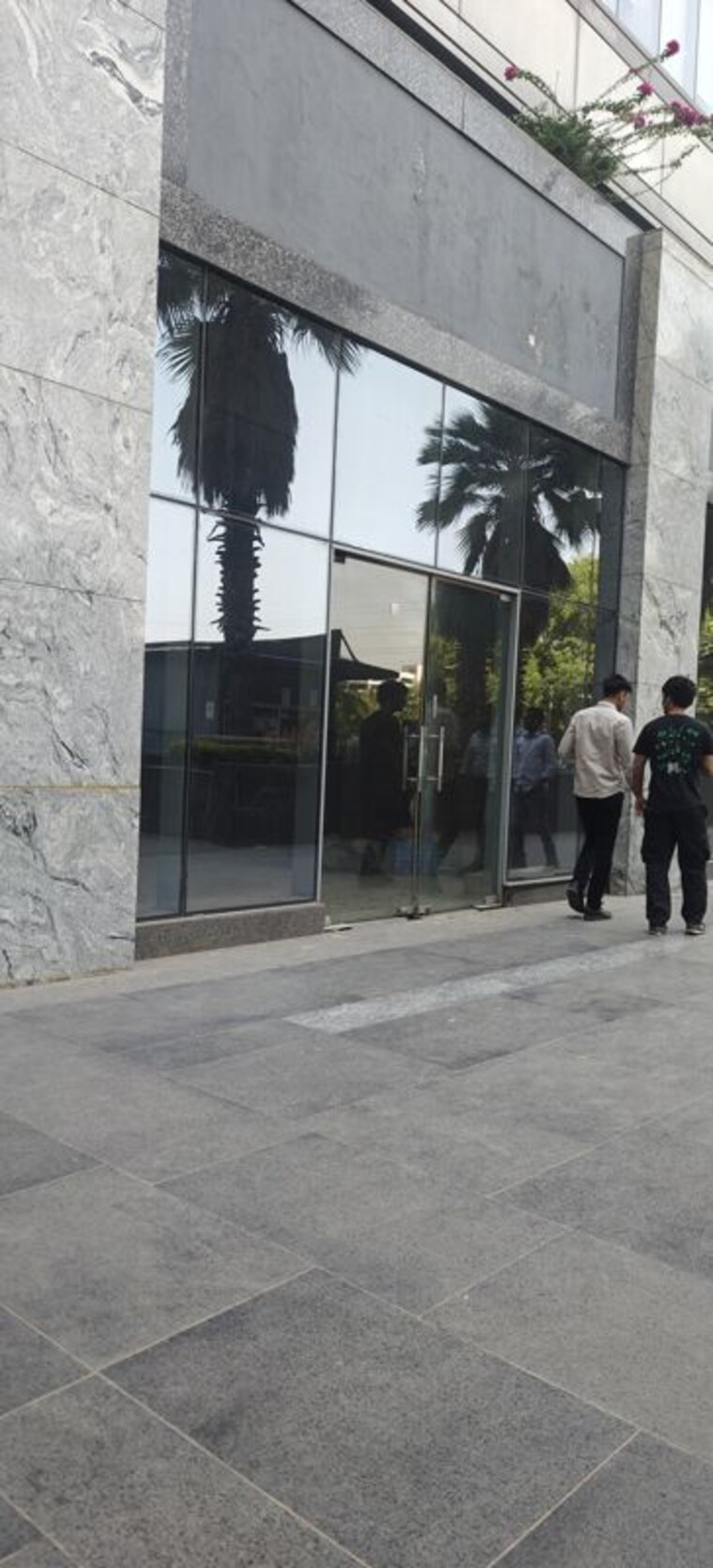  Parking, bestech-park-view-ananda Commercial Shop 435 Sq.Ft. In Sector 81 Gurgaon 10315389