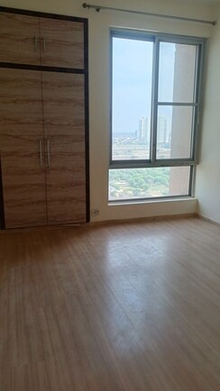 3 BHK + Servant Room Apartment For Rent in Pioneer Park Phase 1