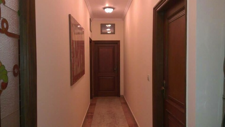 undefined, jangpura 3 Bedroom 200 Sq.Yd. Builder Floor In Jangpura Delhi 10315609