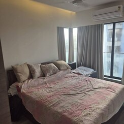 2 BHK + Pooja Room Apartment For Rent in Juhu Breeze CHS