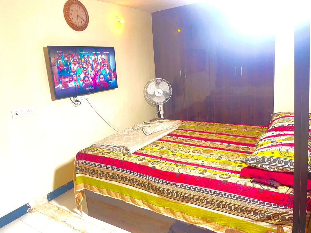 1 BHK Apartment For Rent in Royal Palms