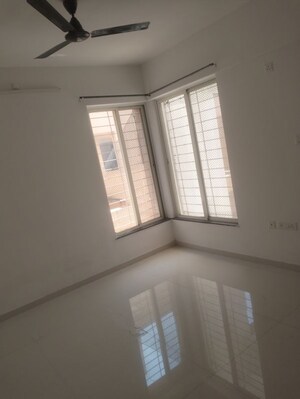 Room in 2 BHK Apartment at Chandan Garden, Nibm Road – for Rent