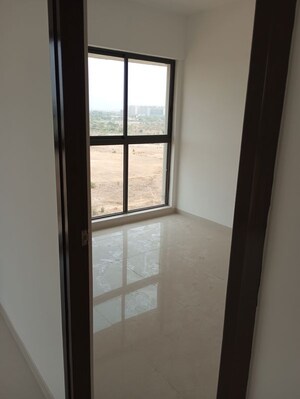 Room in 1 BHK Apartment at Lodha Crown Quality Homes Dombivli, Dombivli East – for Rent