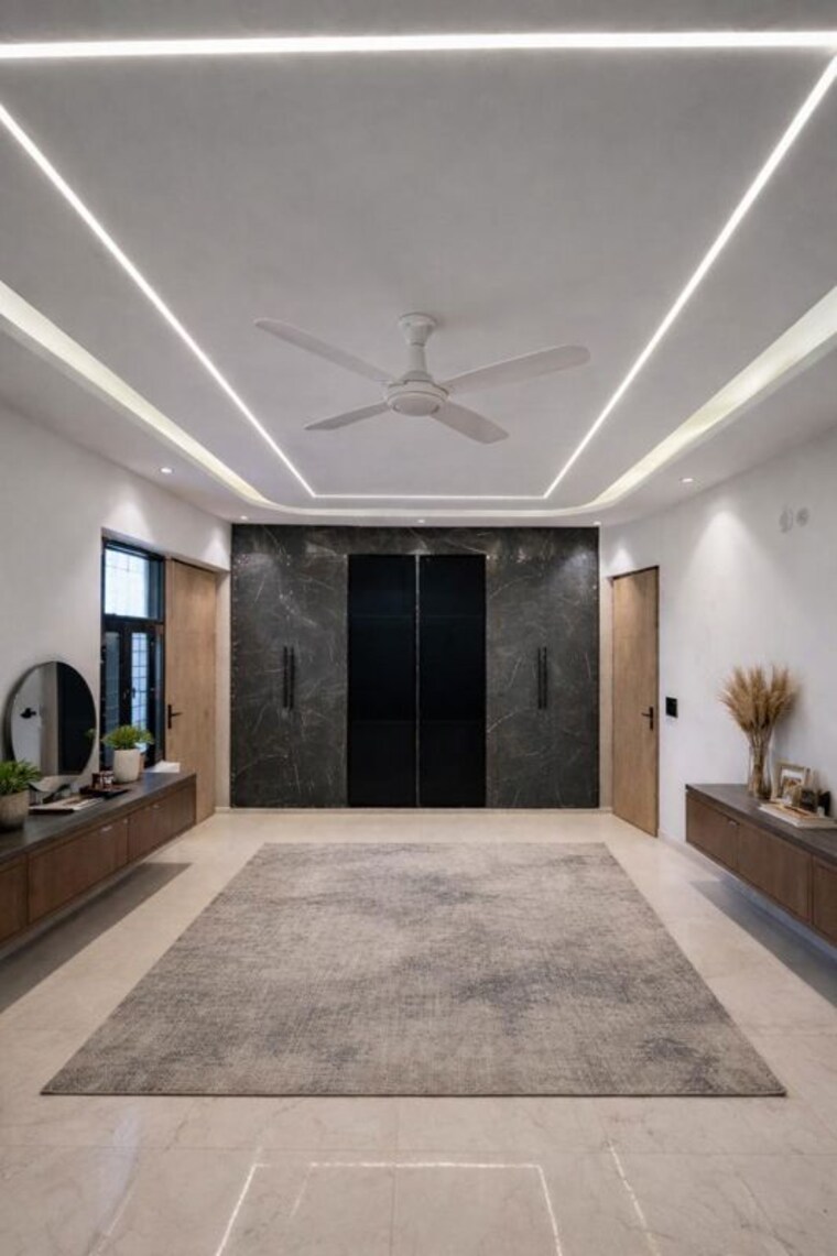 Room, green fields colony 4 Bedroom 2430 Sq.Ft. Builder Floor In Green Fields Colony Faridabad 10315827