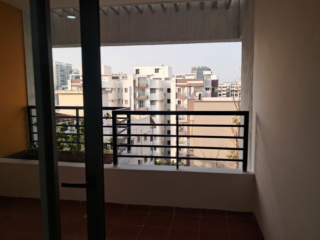3 BHK + Extra Room Apartment For Rent in SMR Vinay Iconia Hyderabad
