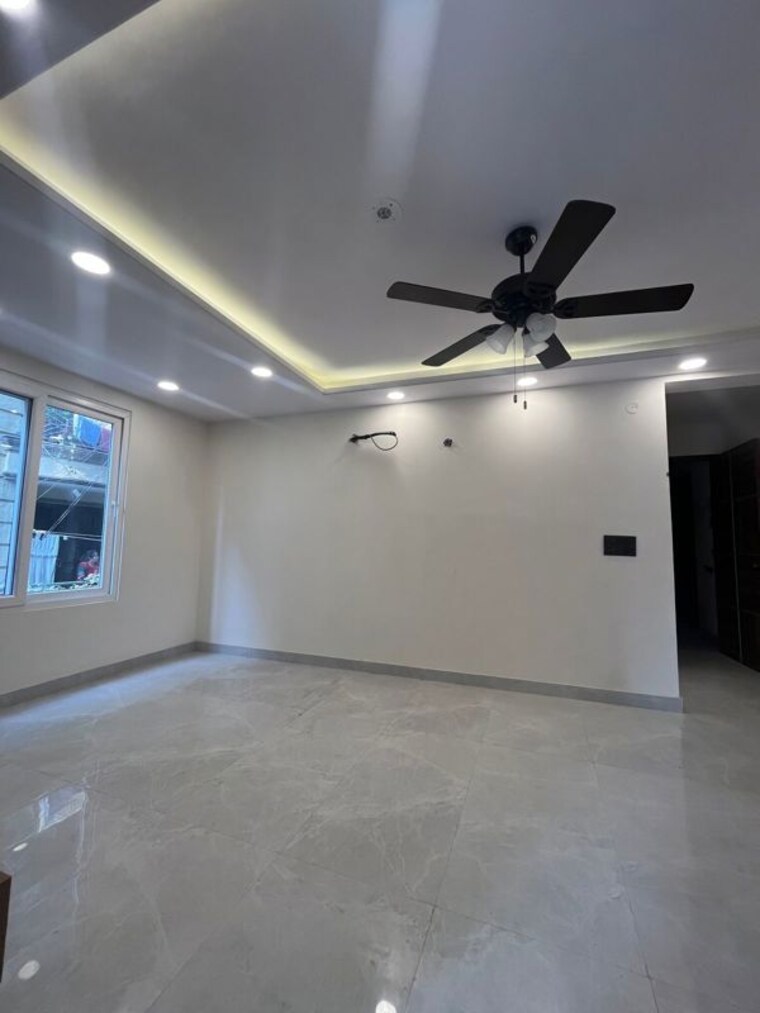 Living Room, chattarpur 3 Bedroom 135 Sq.Yd. Builder Floor In Chattarpur Delhi 10315747