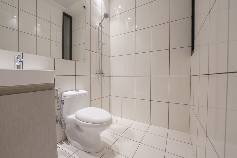 Bathroom, tulip-crimson 4 Bedroom 3090 Sq.Ft. Apartment In Sector 70 Gurgaon 10314864