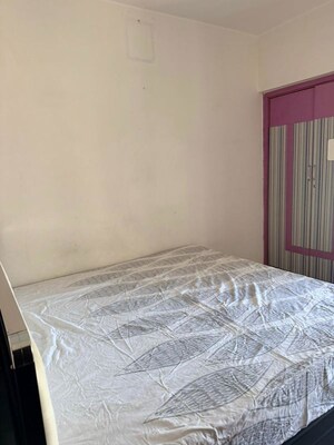 Bedroom in 2 BHK Apartment at Harmony Horizons, Ghodbunder Road – for Rent